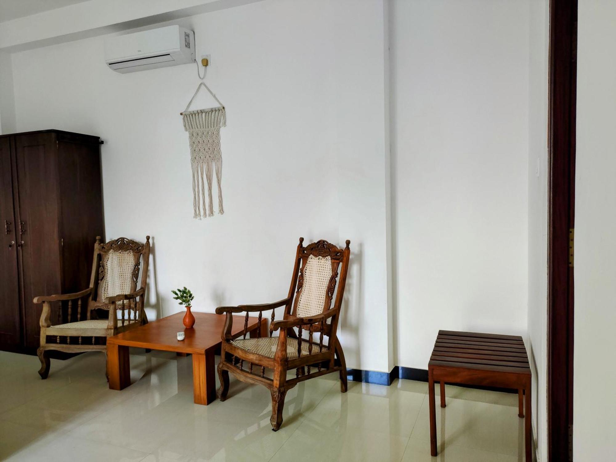 Aurora Hotel Hikkaduwa Exterior photo